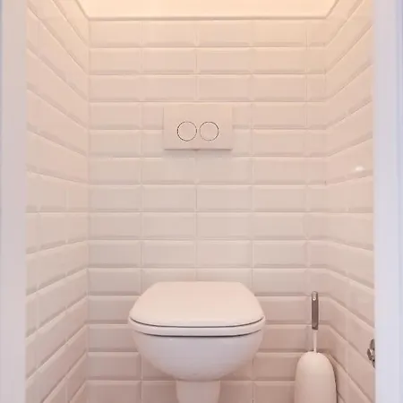 Lopwi Old Town Ground Floor 게스트하우스