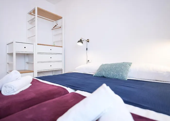 Lopwi Old Town Ground Floor